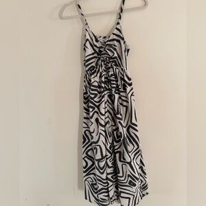 Sincerely Jules Black and White Ruched Maxi Sundress